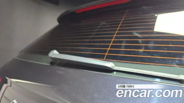 Audi Q7 2019 — ფოტო 22/30