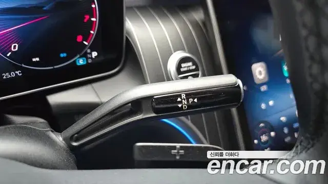 Mercedes-Benz GLC-Class 2025 — Фото 9/20
