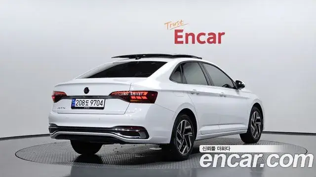 Volkswagen Jetta 2024 — Photo 20/31