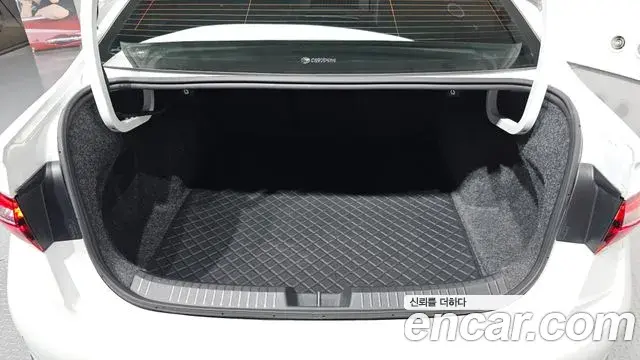 Volkswagen Jetta 2024 — Photo 19/31