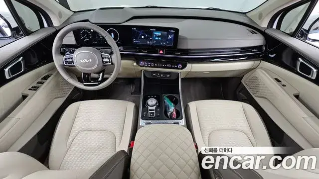 Kia Carnival 2024 — Photo 7/20