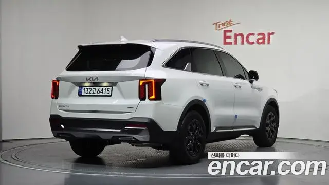 Kia Sorento 2024 — Şəkil 23/33