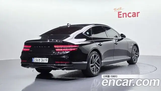 Genesis G80 2024 — Photo 28/34