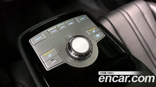 Genesis G80 2024 — Photo 12/34