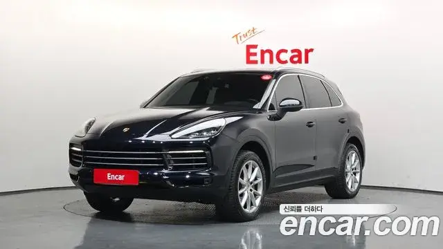 Porsche Cayenne 2019 — Photo 19/33