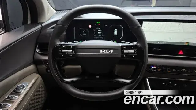 Kia Carnival 2025 — Photo 10/20