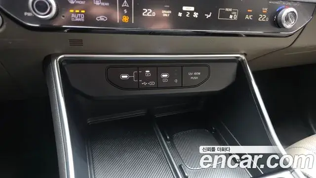 Kia Carnival 2025 — Photo 11/20
