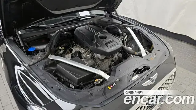 Genesis G70 2020 — ფოტო 15/20