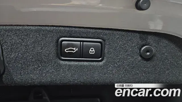 Genesis G70 2019 — Şəkil 28/32