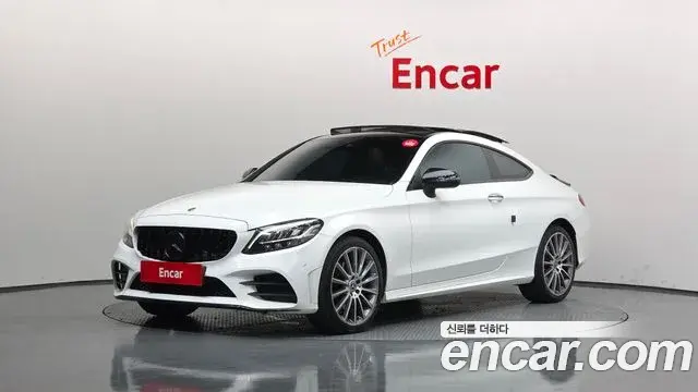 Mercedes-Benz C-Class 2019 — Şəkil 1/20