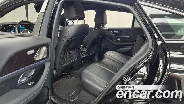 Mercedes-Benz GLE-Class 2022 — Photo 34/34