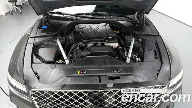 Genesis G80 2022 — Şəkil 16/20