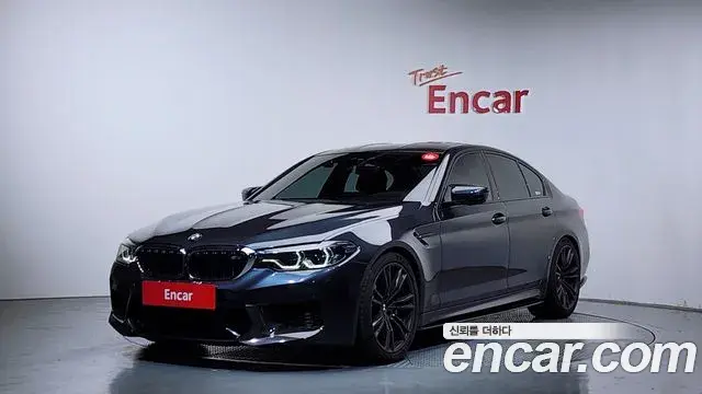 BMW M5 2020 — Фото 1/20