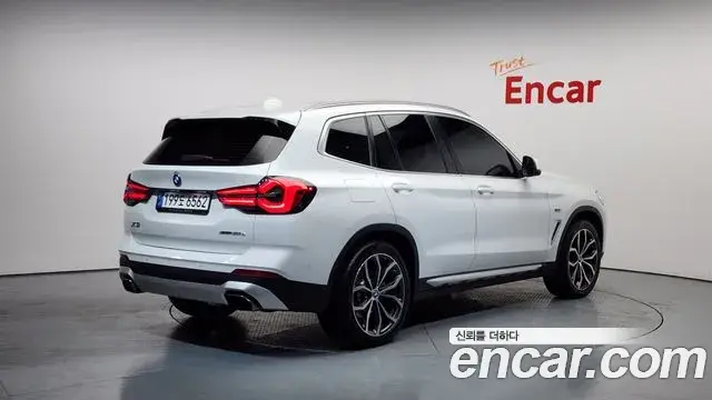 BMW X3 2022 — Photo 17/20