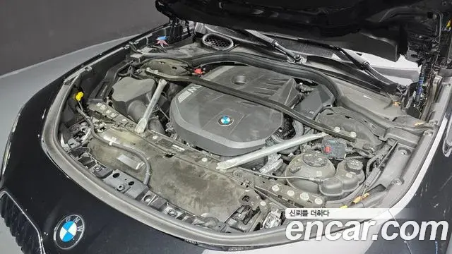 BMW 7 Series 2023 — ფოტო 8/33