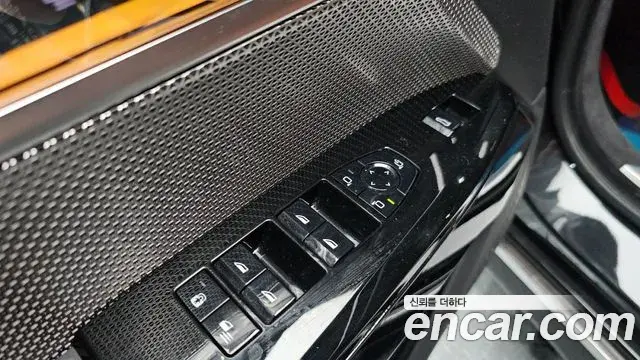 BMW 7 Series 2023 — ფოტო 4/33