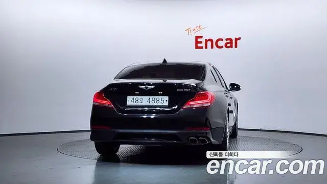 Genesis G70 2019 — ფოტო 13/35