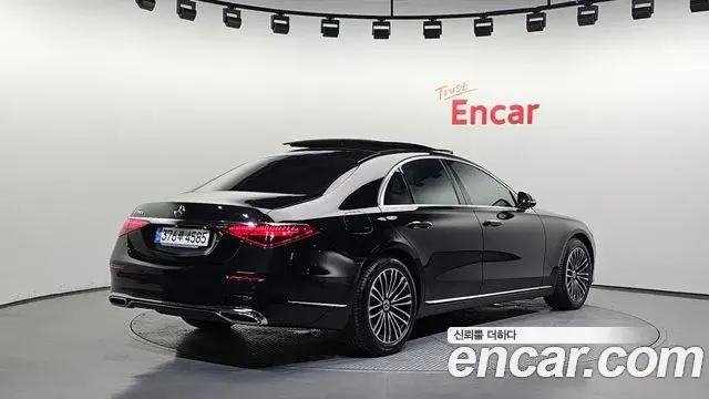 Mercedes-Benz S-Class 2022 — Фото 2/20