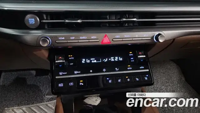Hyundai Grandeur 2023 — Фото 18/20