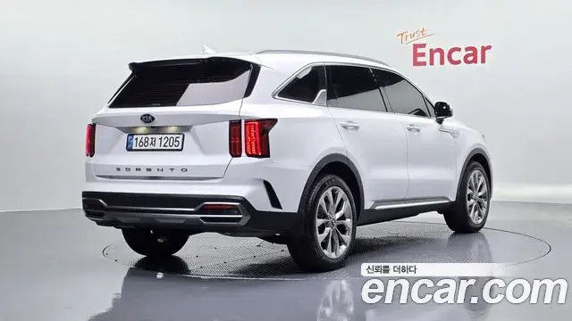 Kia Sorento 2021 — Şəkil 16/33