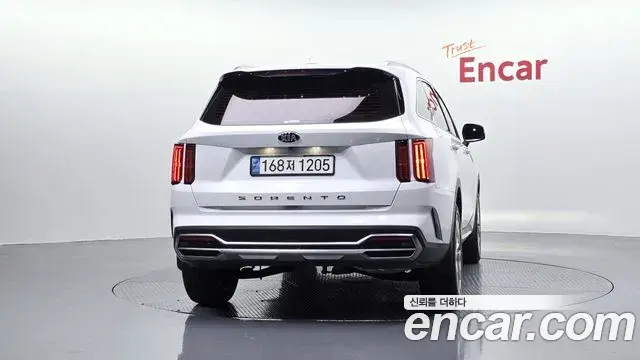 Kia Sorento 2021 — Şəkil 2/33