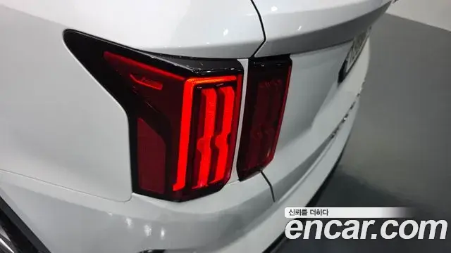 Kia Sorento 2021 — Şəkil 32/33
