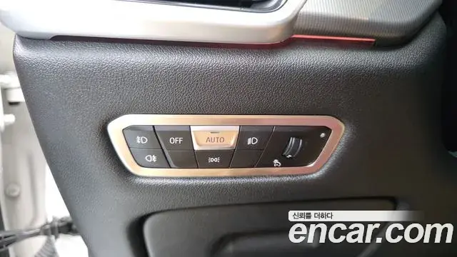 BMW X6 2021 — Photo 26/39