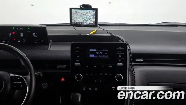 Hyundai Staria 2021 — Şəkil 8/33