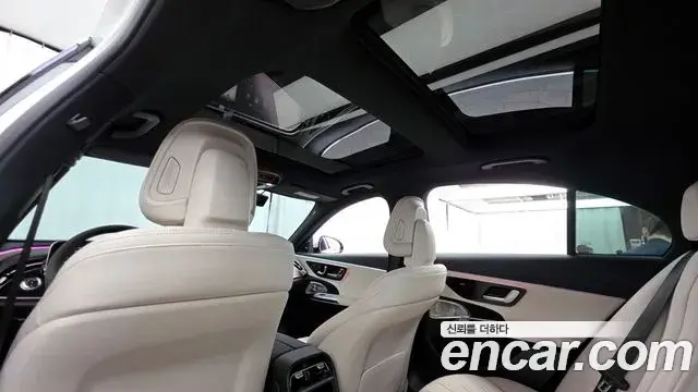 Mercedes-Benz E-Class 2025 — Photo 20/20