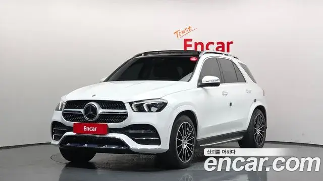 Mercedes-Benz GLE-Class 2023 — ფოტო 8/33