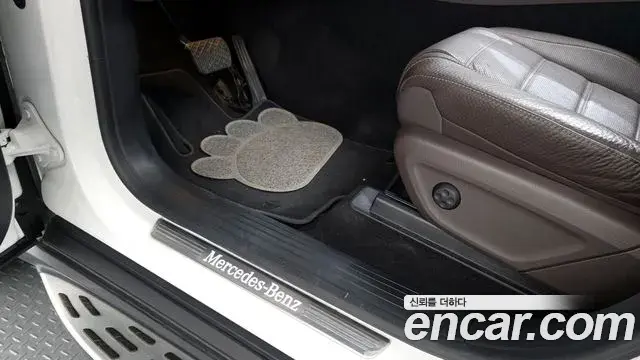 Mercedes-Benz GLE-Class 2023 — ფოტო 10/33