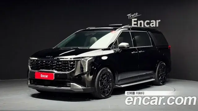 Kia Carnival 2025 — Фото 1/20