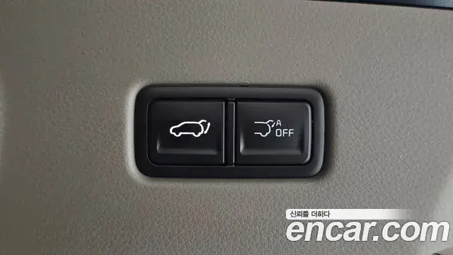 Kia Carnival 2025 — Фото 18/20