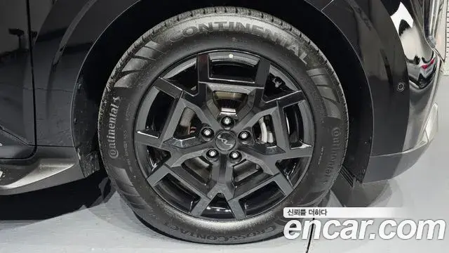 Kia Carnival 2025 — Photo 15/39