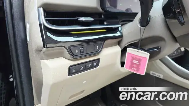 Kia Carnival 2025 — Photo 32/39