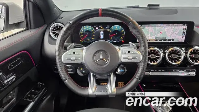 Mercedes-Benz GLA-Class 2022 — Фото 13/20