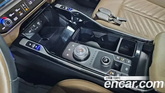 Kia Sorento 2023 — Şəkil 17/30