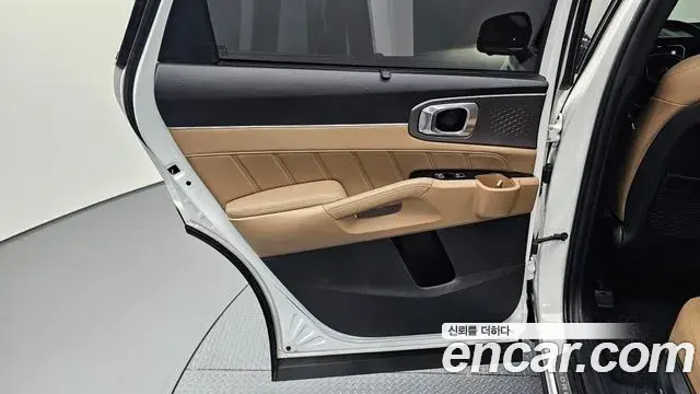 Kia Sorento 2023 — Şəkil 30/30