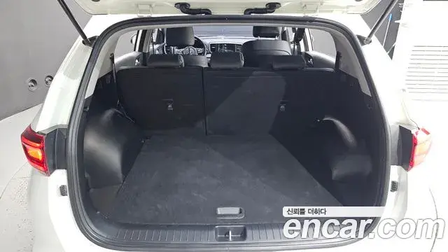 Kia Sportage The Bold 2021 — Şəkil 11/34