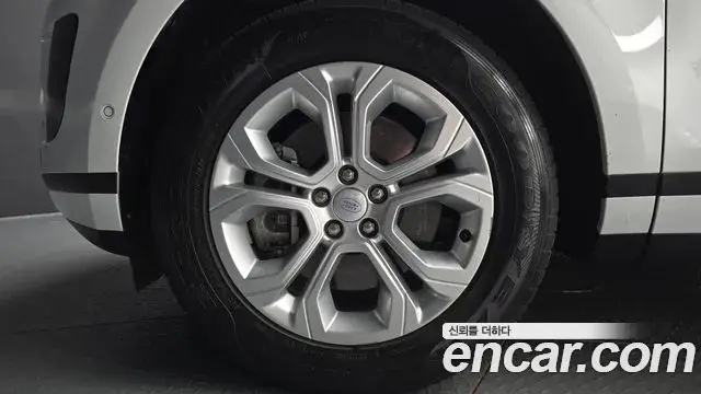 Land Rover Range Rover Evoque 2021 — ფოტო 3/34
