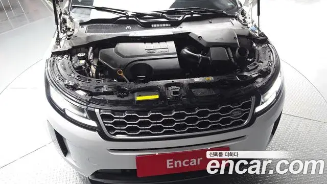 Land Rover Range Rover Evoque 2021 — ფოტო 33/34