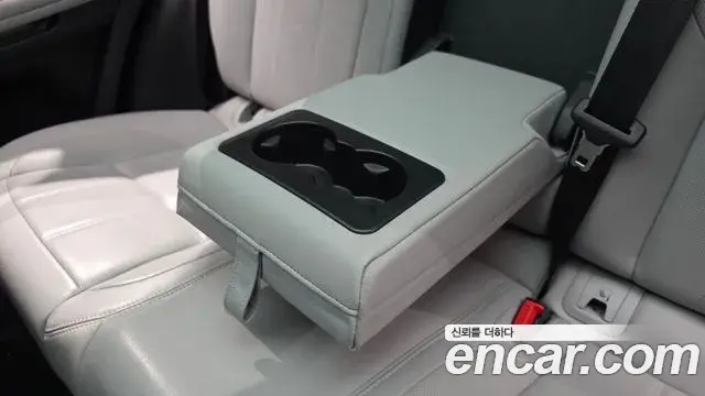 Land Rover Range Rover Evoque 2021 — ფოტო 2/34