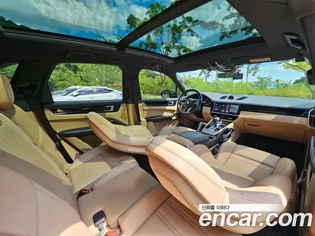 Porsche Cayenne 2020 — Şəkil 12/19