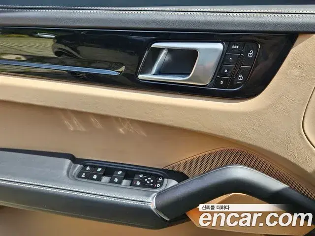 Porsche Cayenne 2020 — Şəkil 10/19
