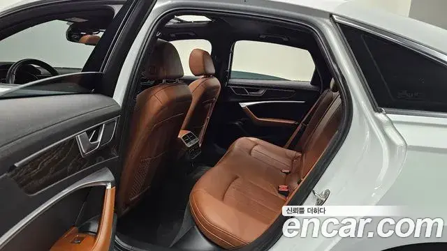 Audi A6 2020 — ფოტო 9/33