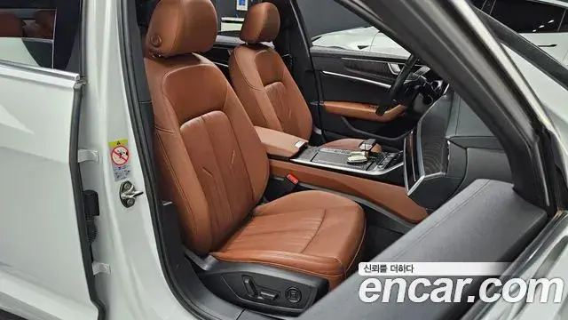 Audi A6 2020 — ფოტო 27/33