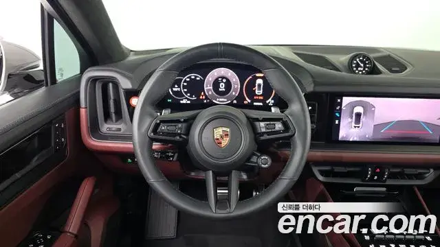 Porsche Cayenne 2025 — Şəkil 18/34
