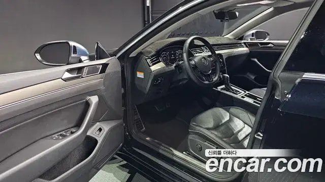 Volkswagen Arteon 2019 — Şəkil 7/39