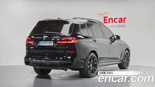 BMW X7 2025 — Photo 14/32