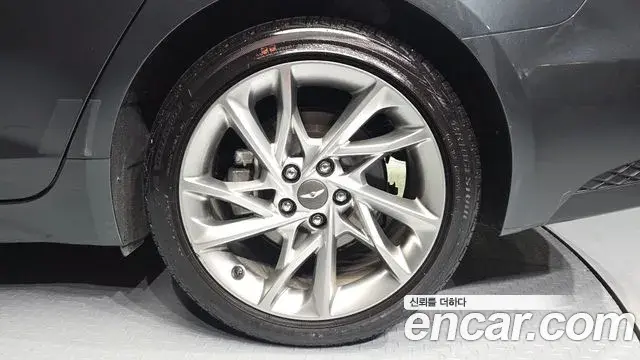 Genesis G70 2021 — Şəkil 30/30